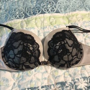 Victoria’s Secret Very Sexy Push-Up Bra